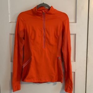 Lululemon pullover, half zip sz 8